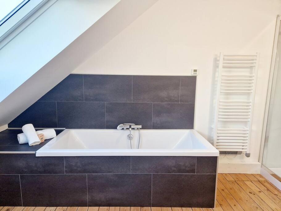 L'Urbain Yourhosthelper Apartment Cherbourg-en-Cotentin Exterior foto